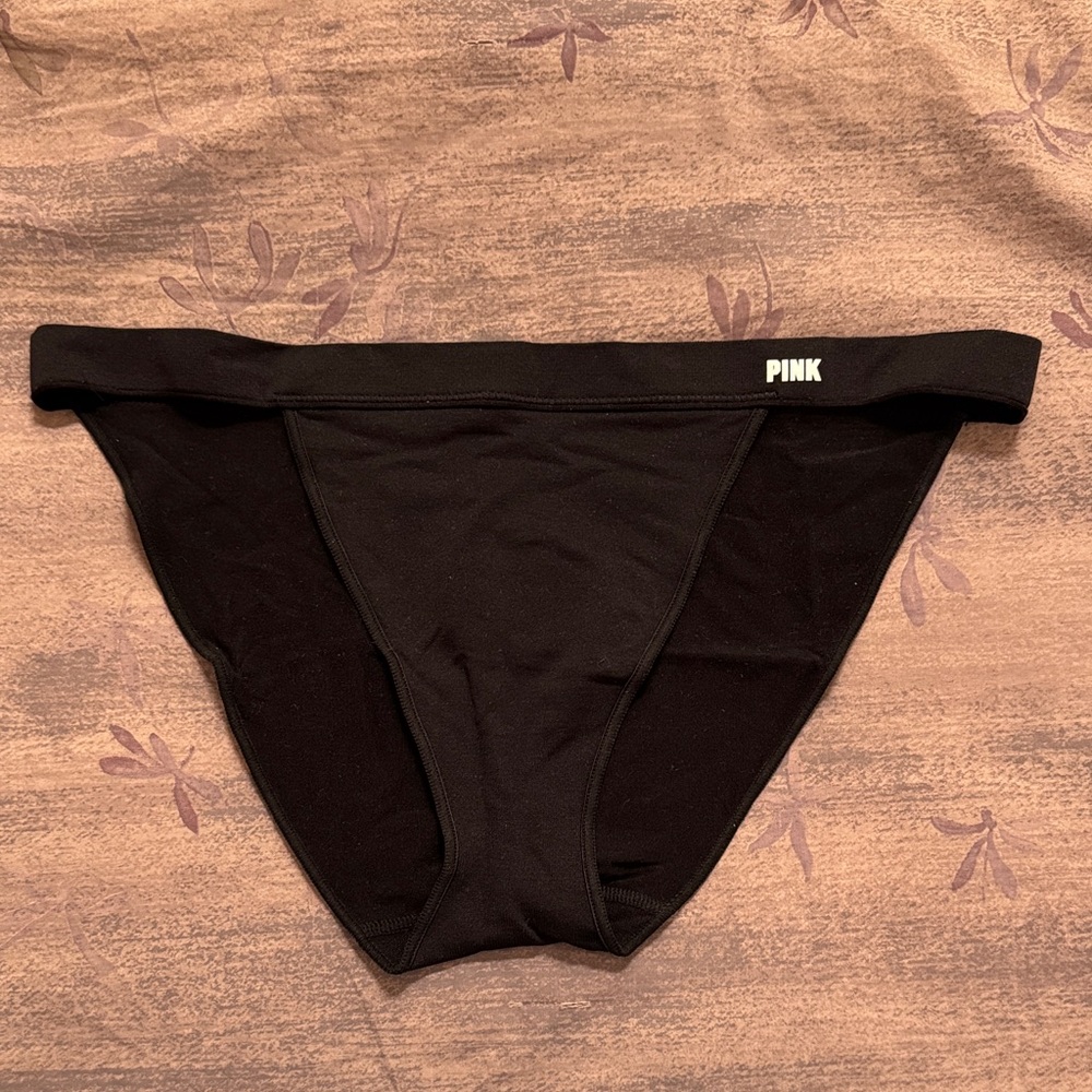 PINK Victoria's Secret Large tag-less stretch string bikini panty. Excellent.